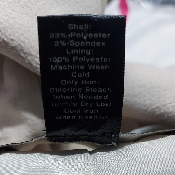 Ann Taylor Jackets size 4P petite color cream - Picture 13 of 13